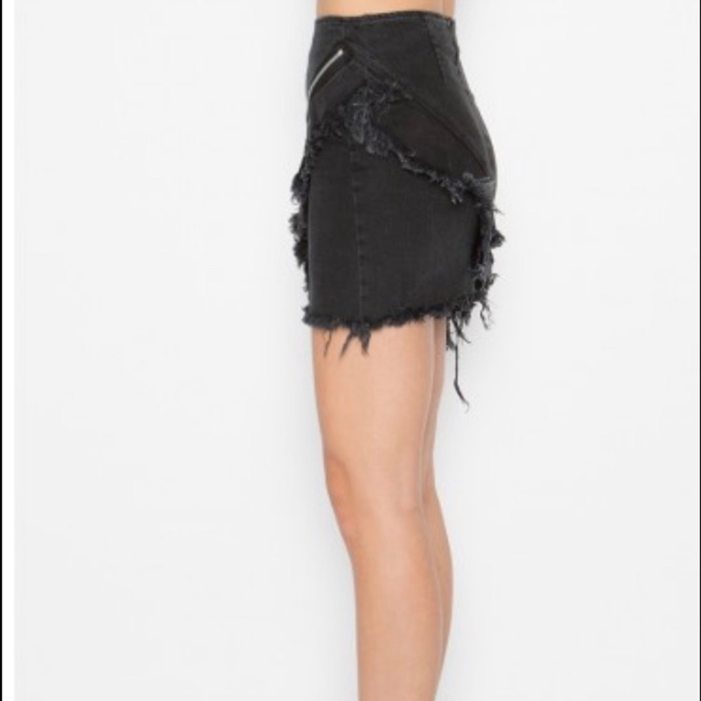 ZIPPER RUFFLE BLACK STRETCH DENIM - Picture 4 of 4